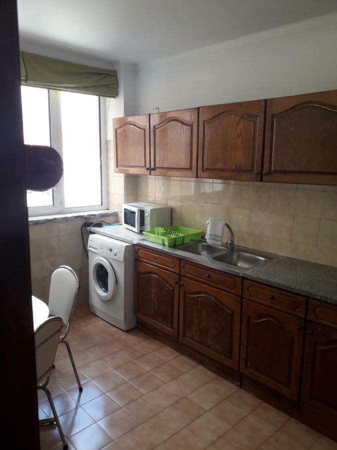 Apartamento 300 metros do SANTUÁRIO DE FÁTIMA T4 Esterno foto